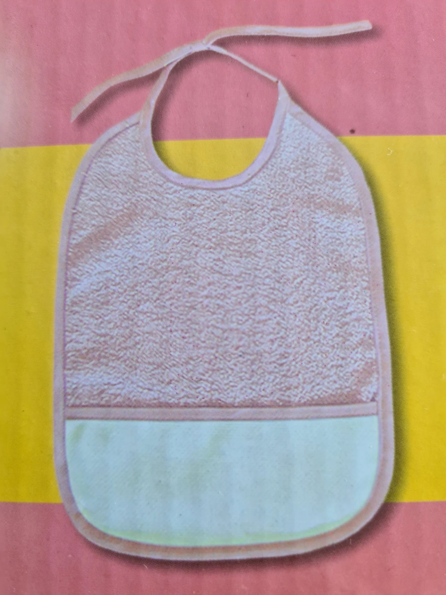 Bavoir à broder en éponge de qualité supérieure - dimension totale 25X33cm - zone à broder : 23X8cm (prix pour un bavoir) - Image 8