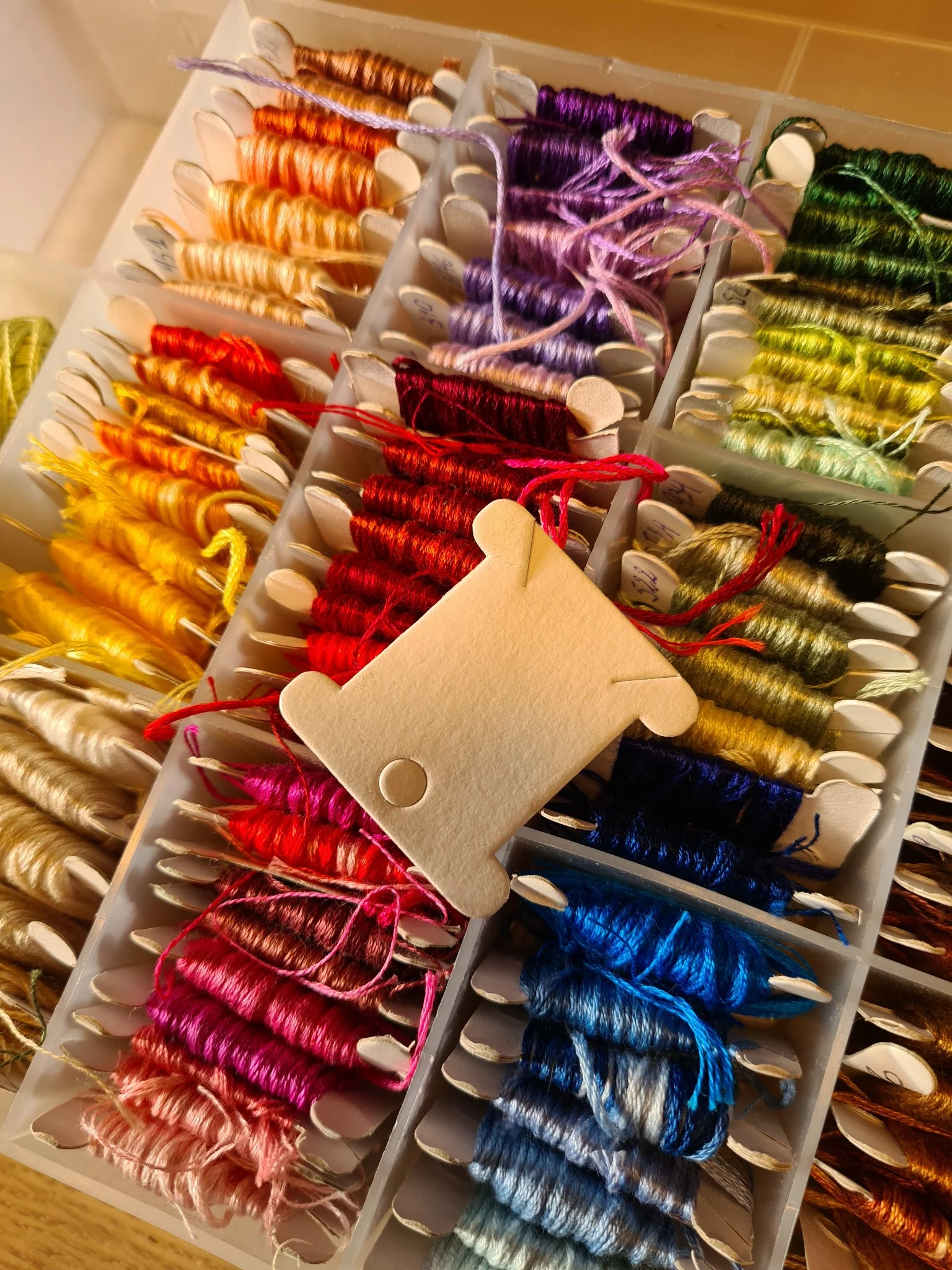 Boîte de rangement échevettes, bracelet, perles...  (prix à la pièce - non garnie) - Image 3