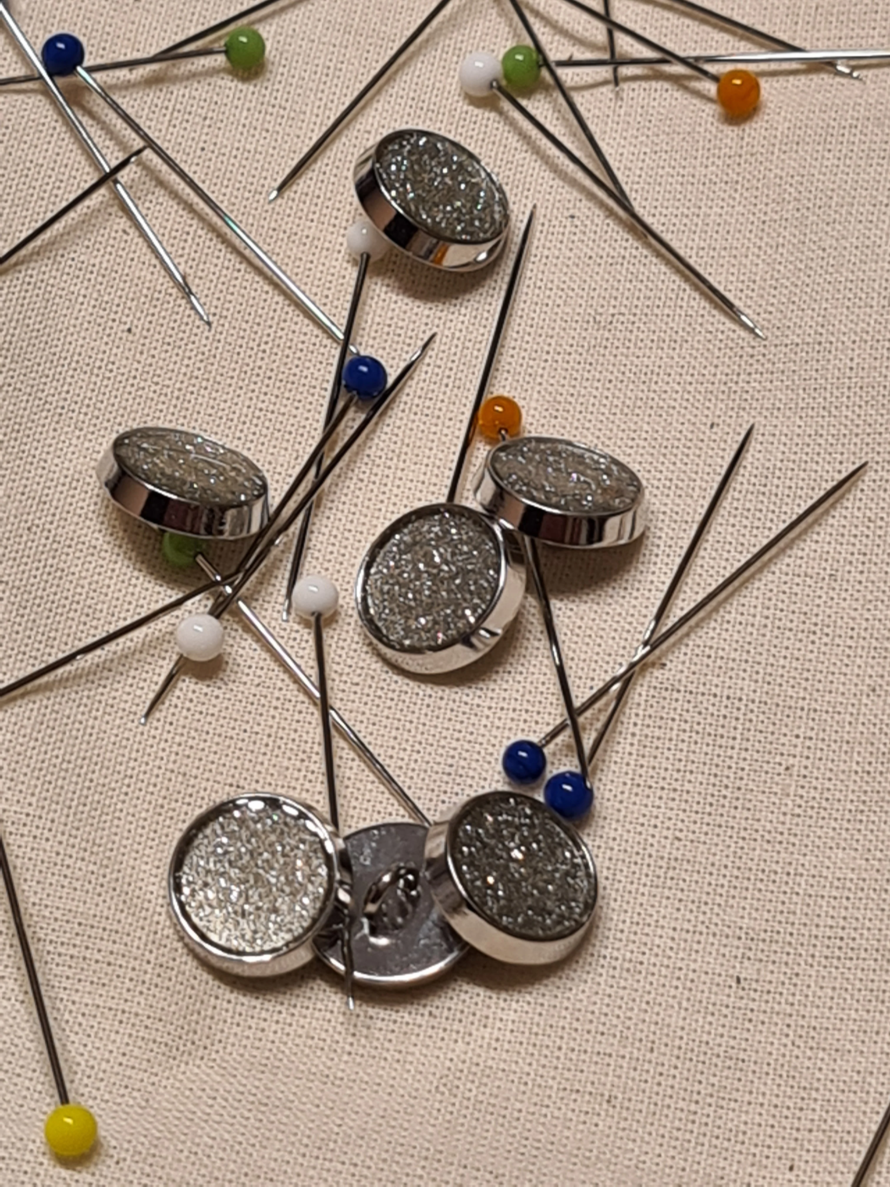 Boutons en métal pailleté à pied 11mm (prix à la pièce) - Image 5