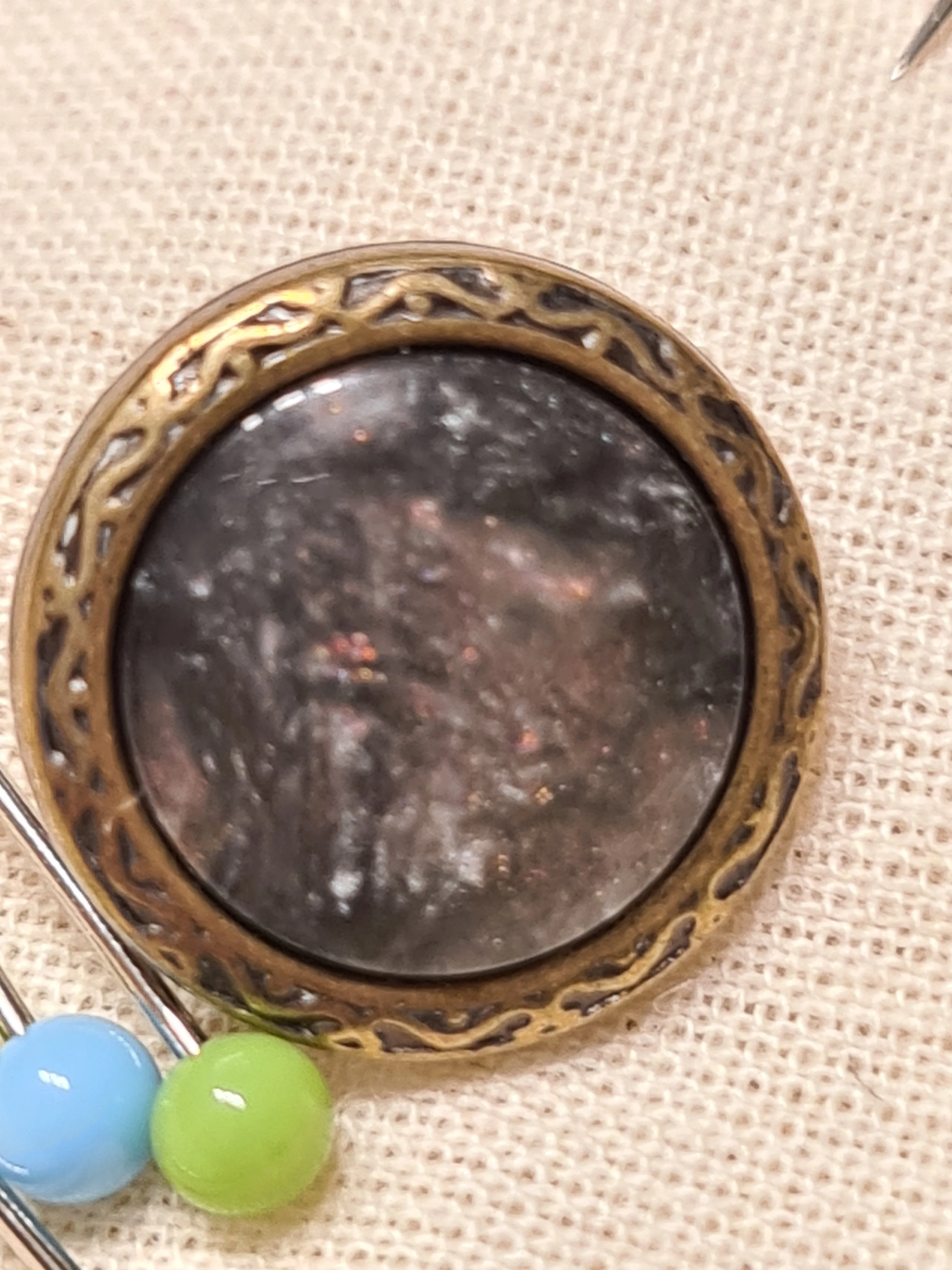 Boutons en métal imitation pierre ton prune 13mm (prix à la pièce) - Image 3