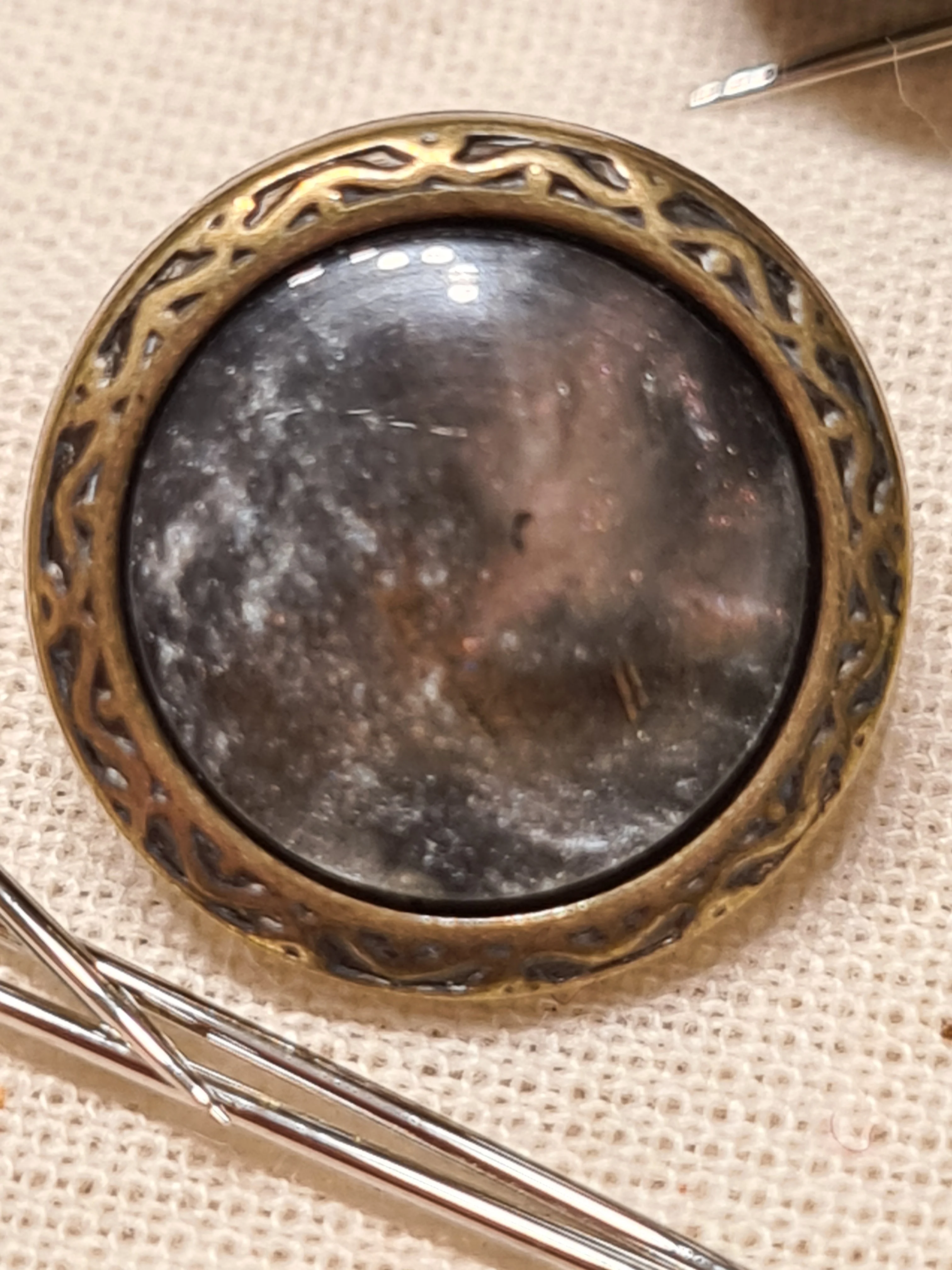 Boutons en métal imitation pierre ton prune 13mm (prix à la pièce) - Image 4