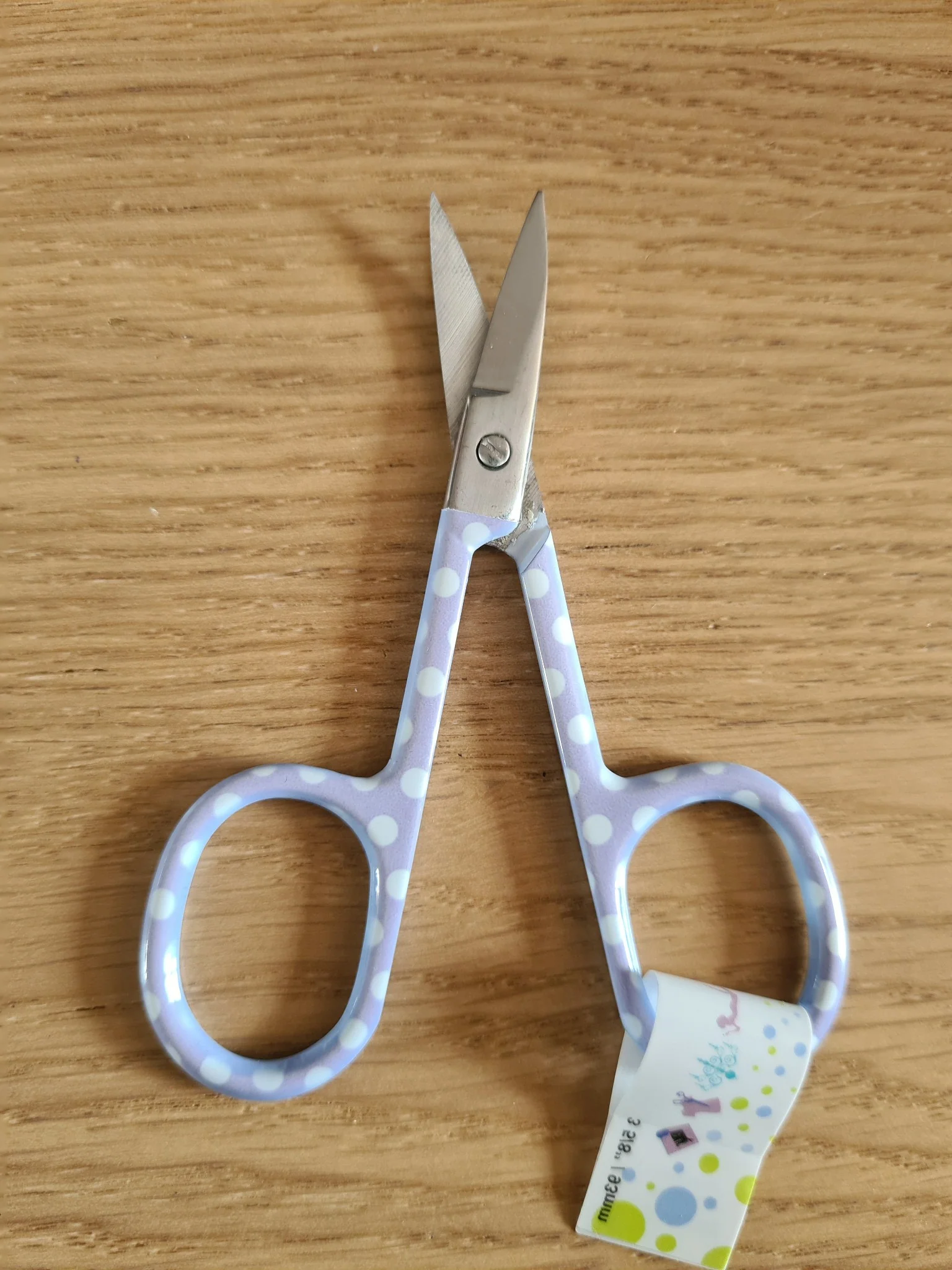 Ciseaux de broderie à pois de couleurs pastels - Image 4