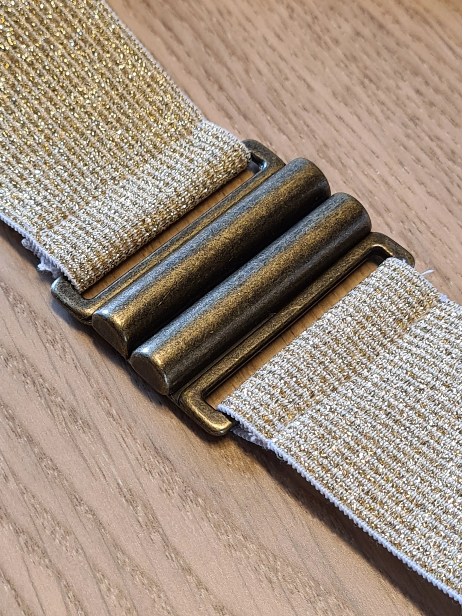 Elastique doux en lurex 38mm sur fond noir (unité = 50cm) - Image 11