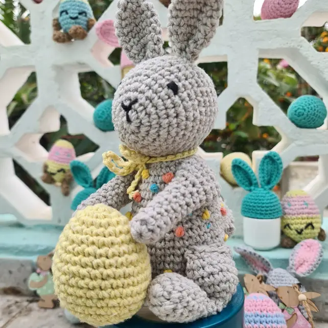 Kit Amigurumi Choco pop le lapin - marque Hoooked (prix pour le set) - Image 3