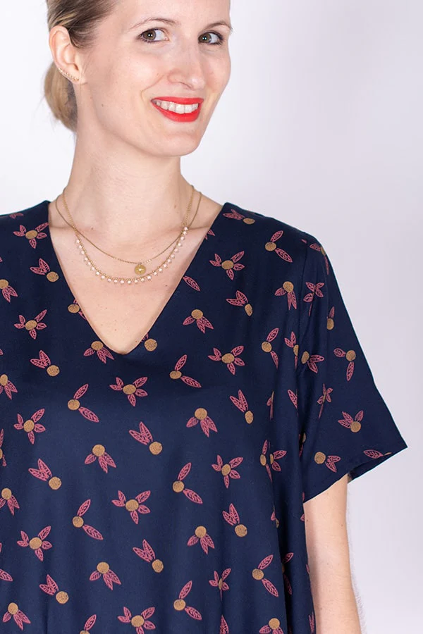 Patron pochette de la blouse/robe Iam Cinderella de Iam patterns du 36 au 46 (fr/angl) - Image 4