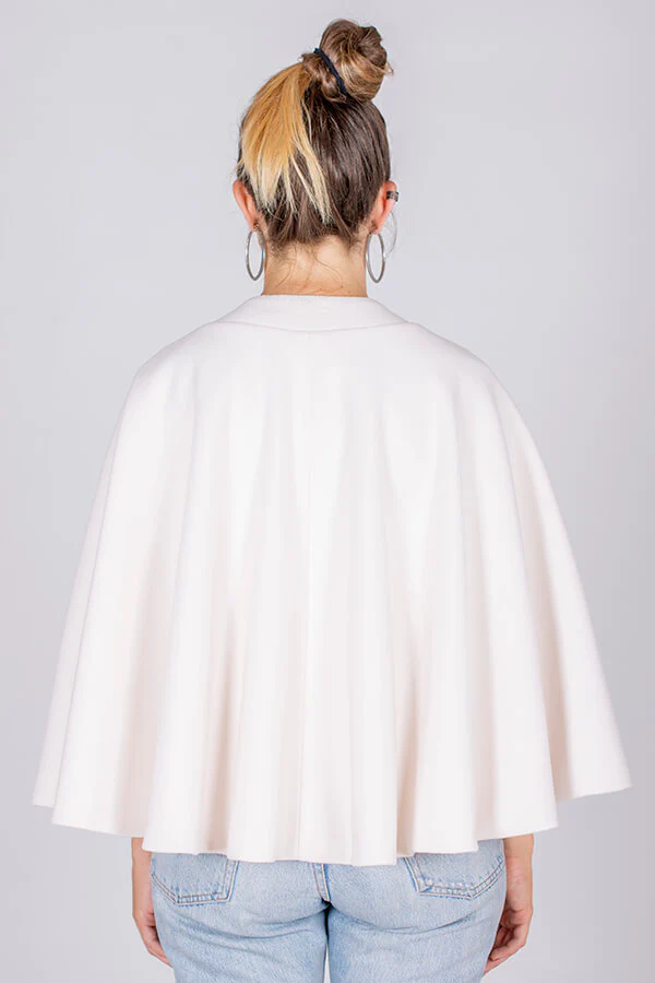 Patron pochette de la veste / cape Iam Harry de Iam patterns du 36 au 46 (fr/angl) - Image 6