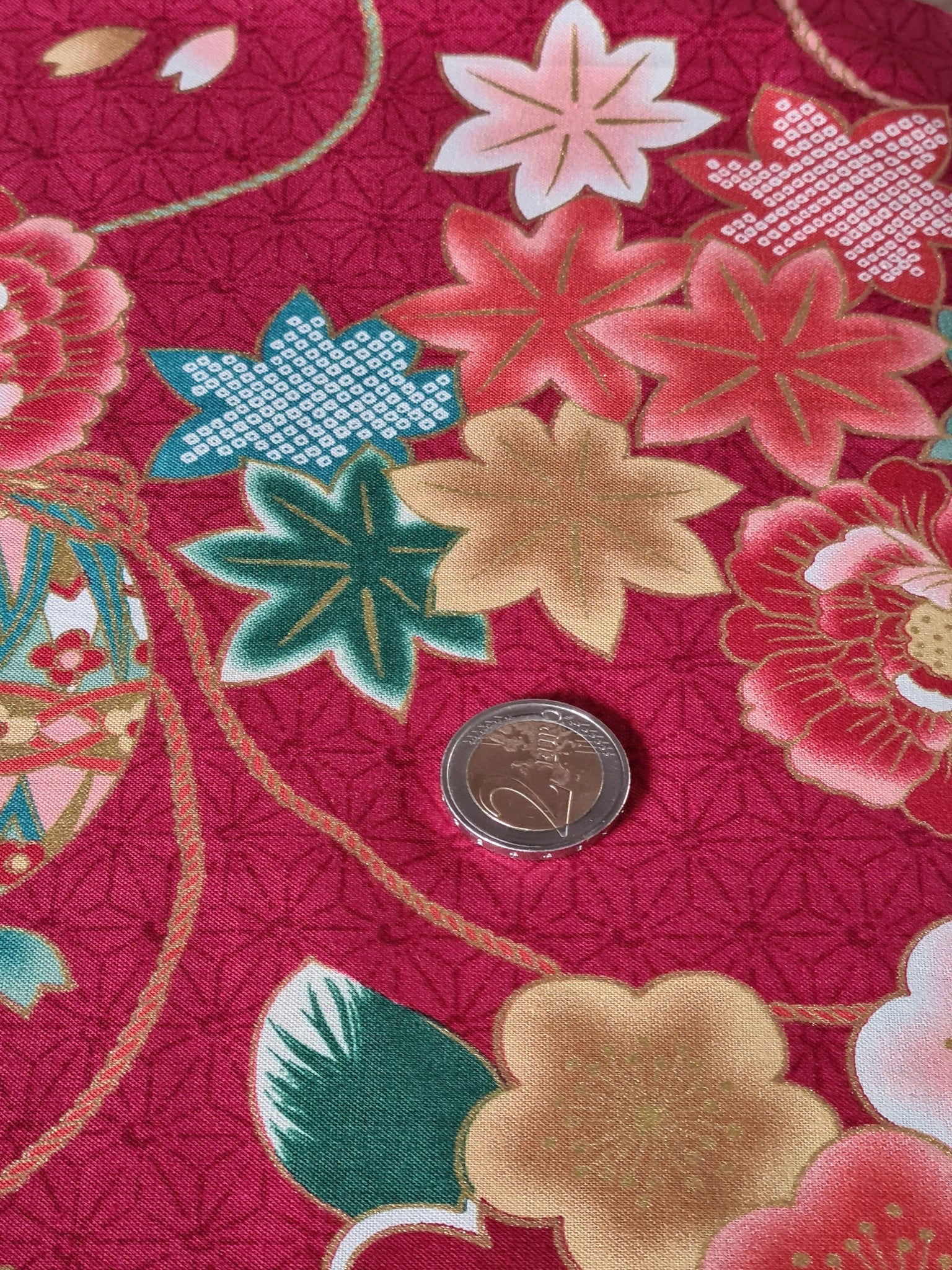 Temari sur fond asanoha rouge (prix pour 10cm) - Image 4